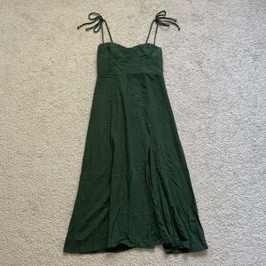 Hello Molly green midi dress